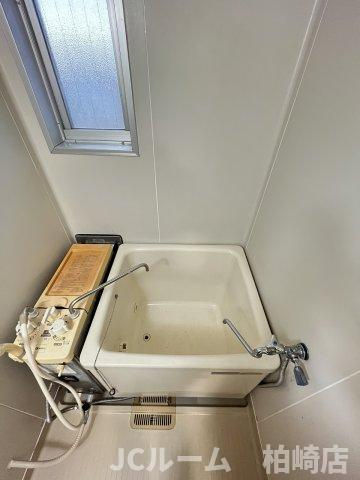 柏崎市田塚３丁目のアパートの浴室