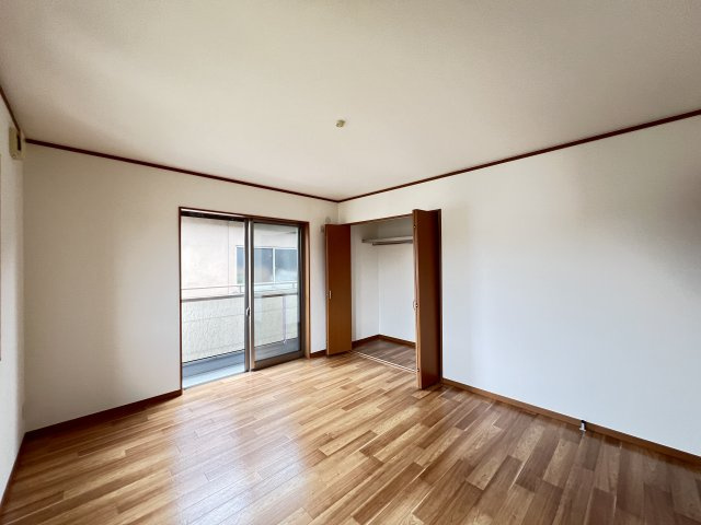 磯城郡田原本町大字宮森の洋室|洋室8.5帖　クローゼット付き