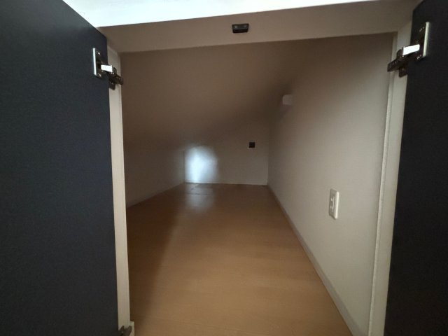 2階トイレ横収納