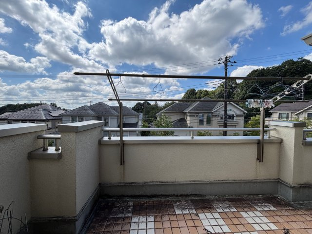 奥行きのあるバルコニー