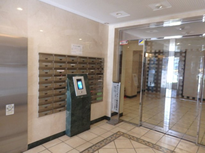 【エントランス】 | パレソレイユ西新宿