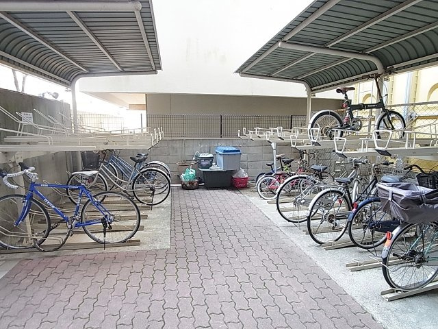 ダイアパレス西神戸のその他|駐輪スペーｽ