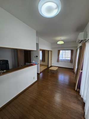 【居間・リビング】 | ネオハイツ鳥取