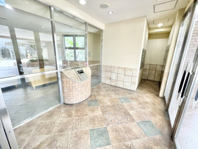 エステムコート御殿山シティライフのエントランス|清潔なエントランスです