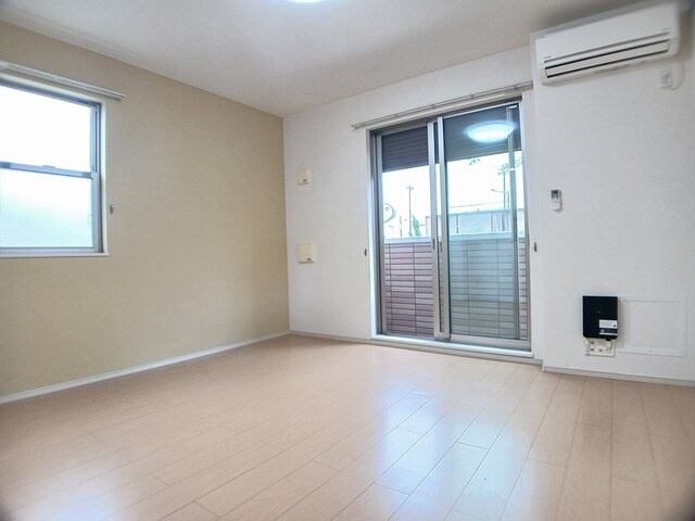 アバンツァート玉手Ⅲの居間・リビング