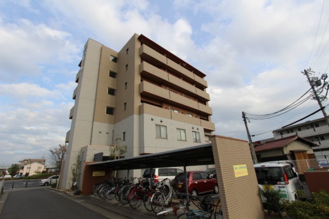 名藤ビルの周辺