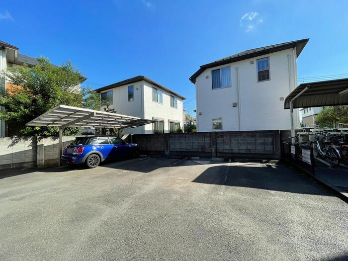 アビリアなごみの駐車場