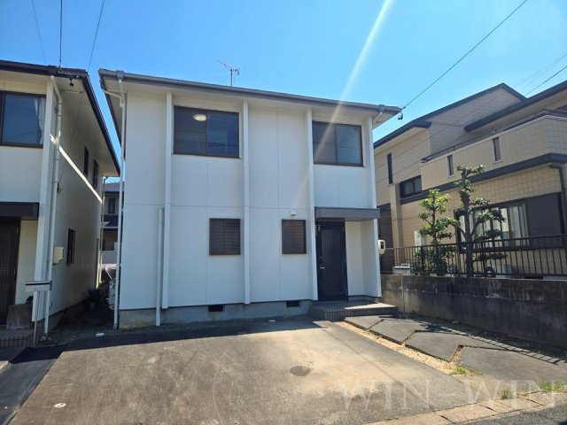 つつじが丘戸建の駐車場