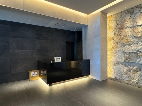 【受付】 | 【コンシェルジュカウンター】各種取次・案内など、丁寧なサービスで都心の快適な暮らしをサポート！