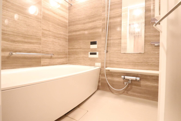 【浴室】 | 【浴室】浴室暖房乾燥機、ミストサウナ等嬉しい機能がたくさん☆