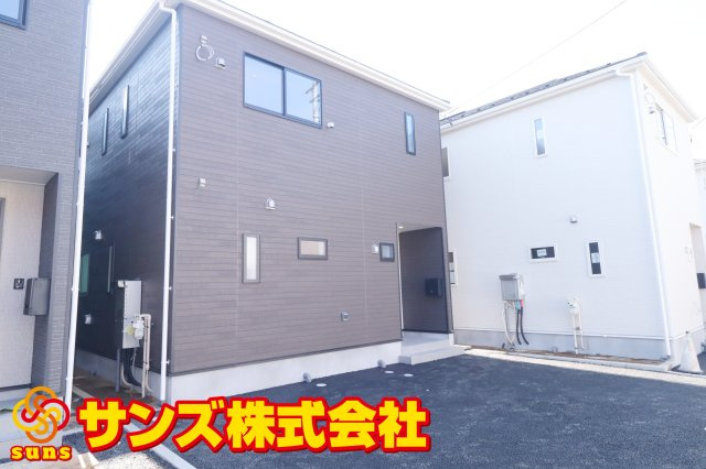 郡山市開成5丁目　　２号棟　　開成小学校、郡山第１中学区の居間・リビング