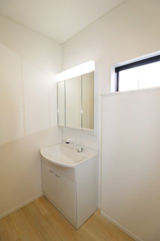 郡山市開成5丁目　　２号棟　　開成小学校、郡山第１中学区の浴室