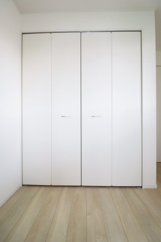 郡山市開成5丁目　　２号棟　　開成小学校、郡山第１中学区の収納