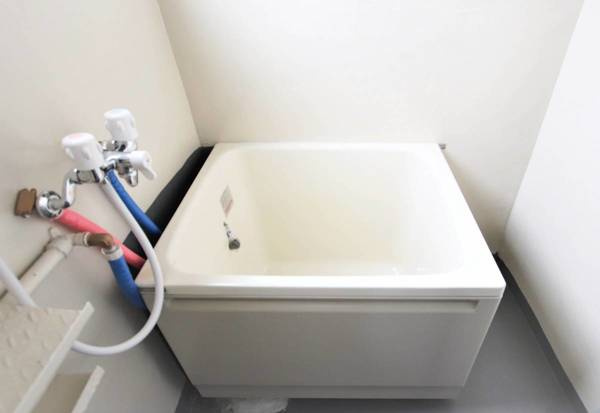 ビレッジハウス私部4号棟の浴室|ビレッジハウスの同一物件・同一タイプの間取りの写真です