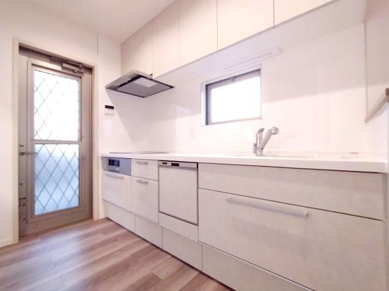 川崎市宮前区犬蔵一丁目戸建のキッチン