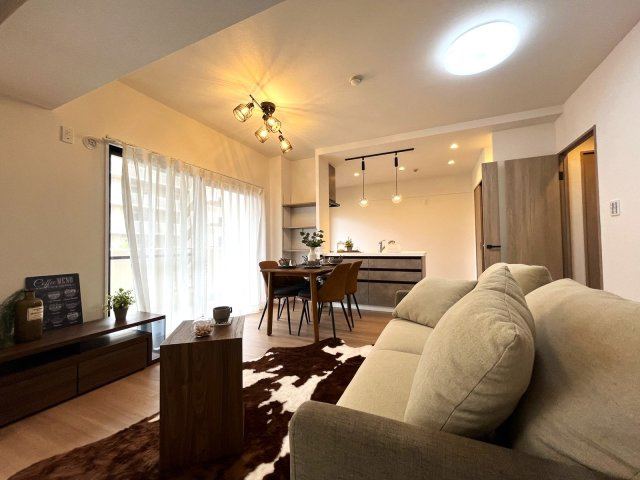 ベルヴィ香椎壱番館の居間・リビング