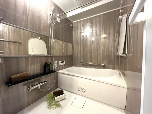 ベルヴィ香椎壱番館の浴室