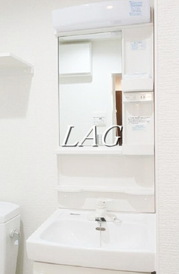 【洗面所】 | ユニヴェール西新井 | 洗面台です。※同一仕様です。