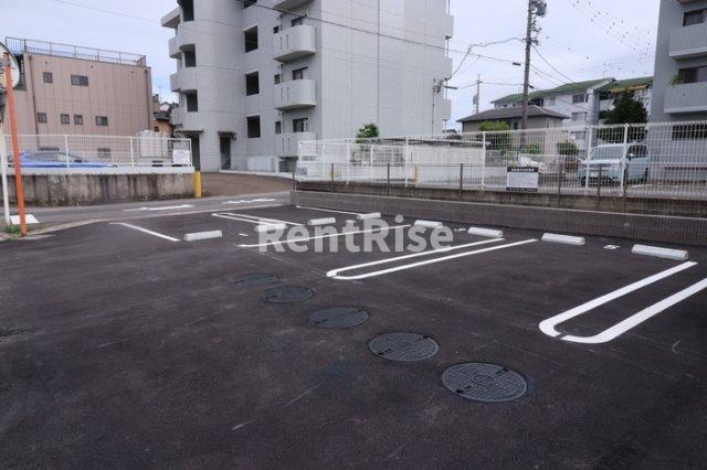 パレスモートの駐車場|駐車場