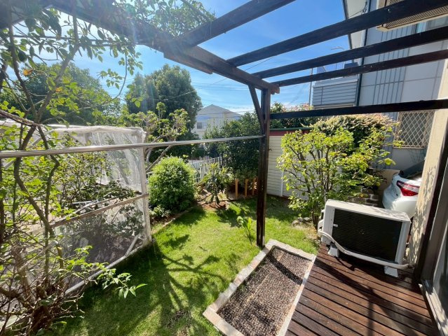 神陵台9丁目戸建の庭