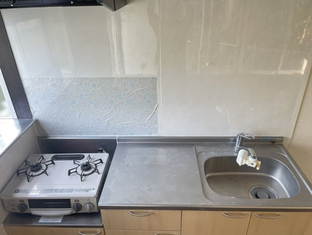 清水戸建てのキッチン