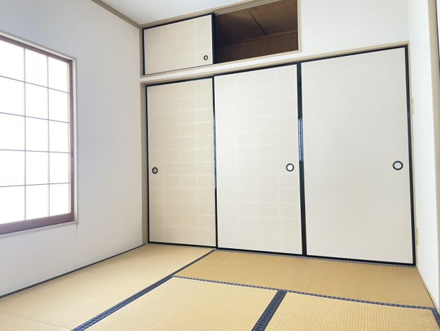 清水戸建ての和室