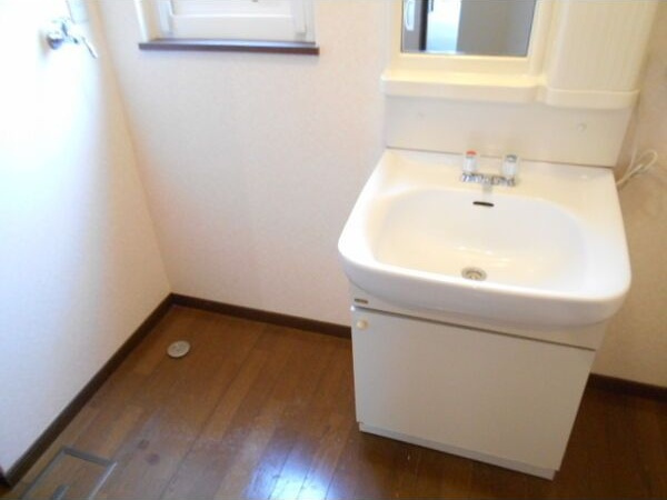 クレーネA棟の独立洗面台