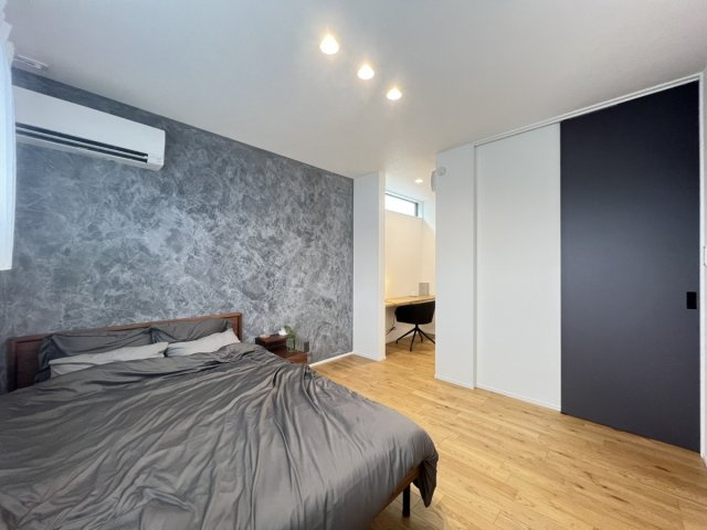 古閑中町戸建の洋室