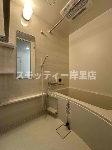 エバーグリーン住之江の浴室