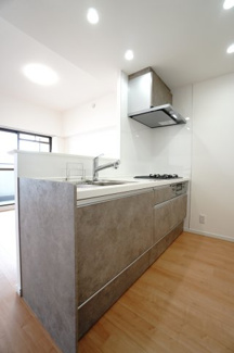 【キッチン】 | 【上質リフォーム】ファミール江波公園リバーサイド参番館 | 室内（2025年9月5日11：00頃）撮影