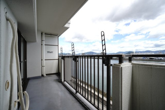 【バルコニー】 | 【上質リフォーム】ファミール江波公園リバーサイド参番館 | 現地（2025年9月5日11：00頃）撮影