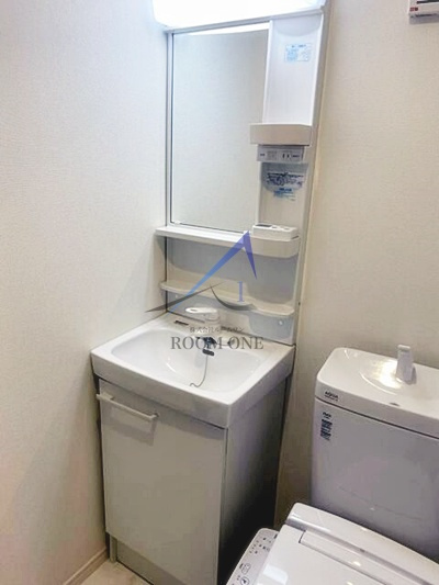 Ｃａｒｉｎａ赤羽の洗面所|洗面台です。