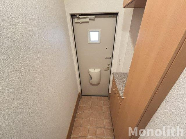 フィオーレ・Rの玄関