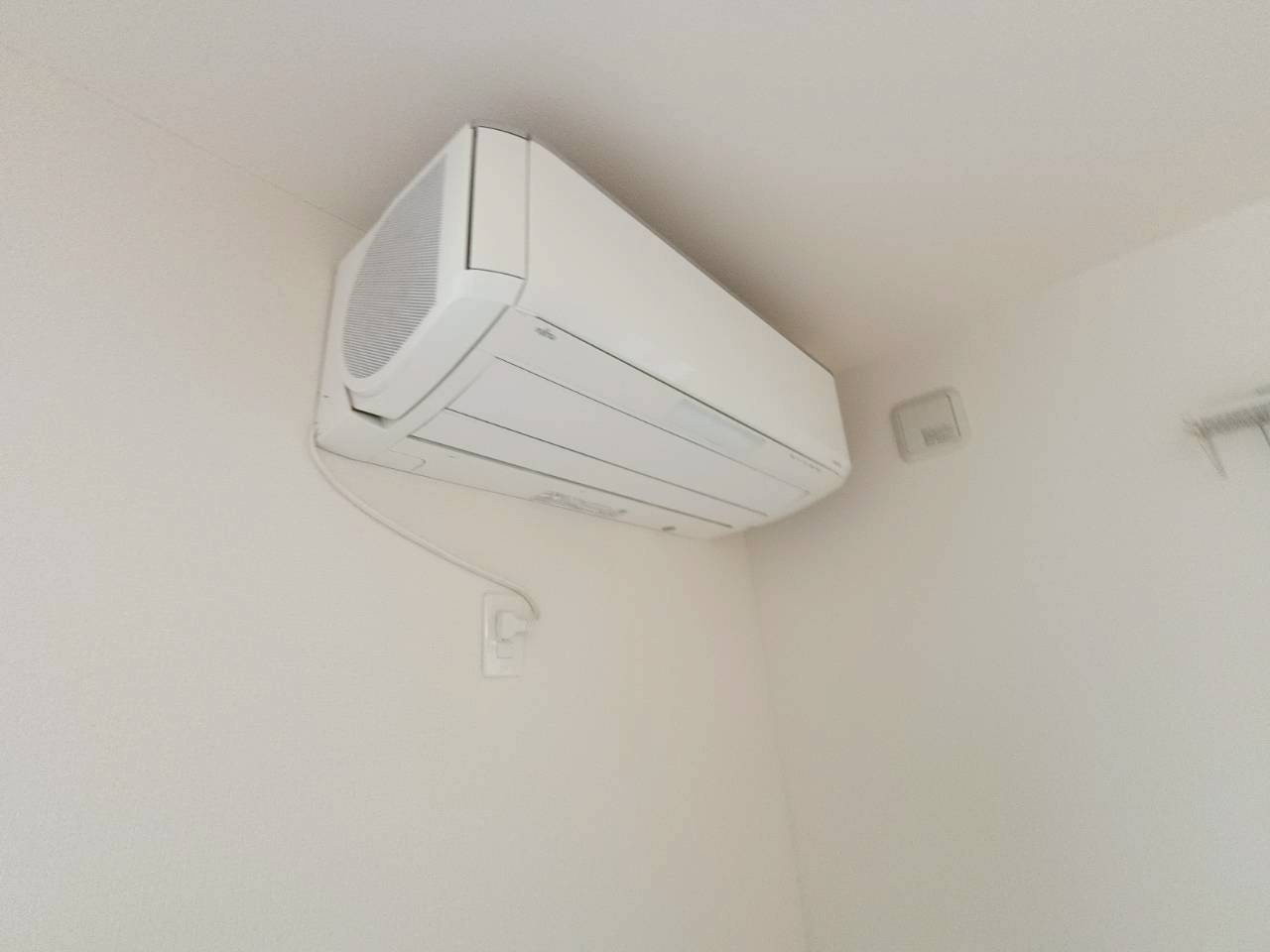 三郷市　彦沢1丁目　中古戸建　の設備|エアコン