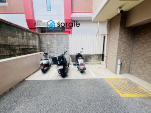 アイディスクエア川越新富町の駐車場