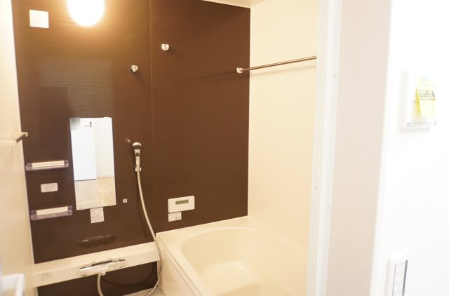 越谷市登戸町 新築分譲住宅の浴室