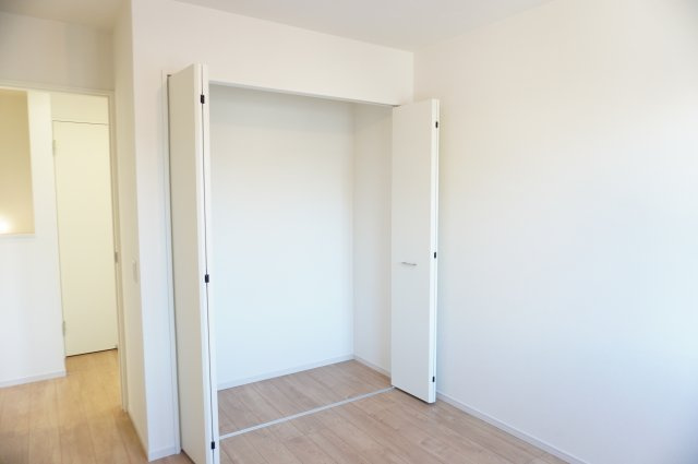 越谷市登戸町 新築分譲住宅の洋室