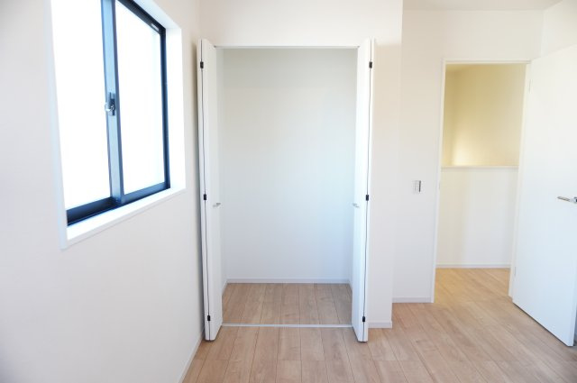 越谷市登戸町 新築分譲住宅の収納