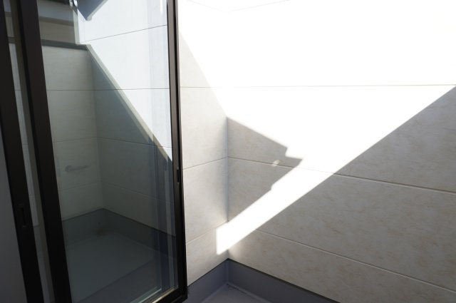 越谷市登戸町 新築分譲住宅のバルコニー