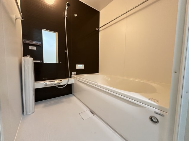 海老名市国分北3丁目  　全１棟の浴室