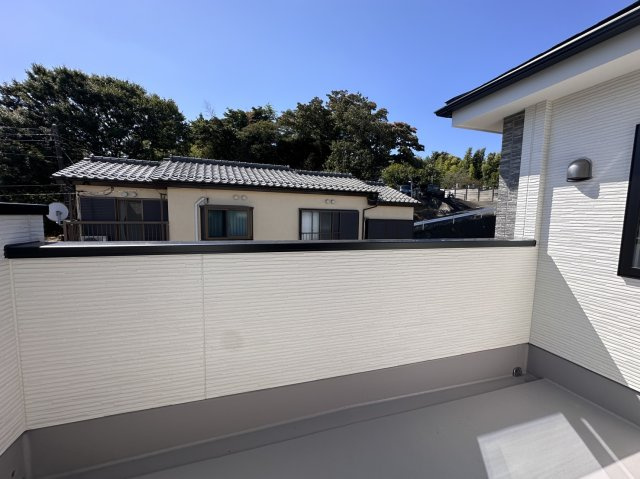 海老名市国分北3丁目  　全１棟のバルコニー