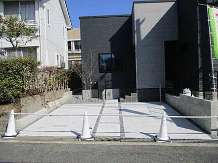 広島市佐伯区藤の木3丁目　新築一戸建て(Ａ)の駐車場