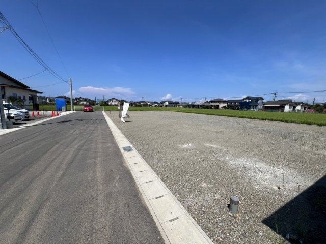 松崎町分譲地　3号地の前面道路含む現地写真