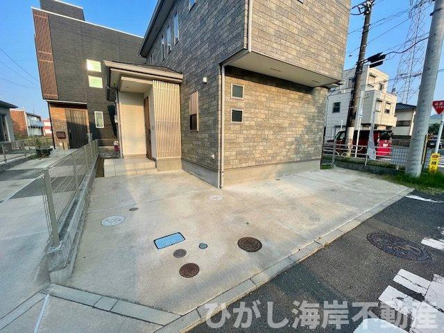 平塚市纒　中古戸建の駐車場|駐車スペース