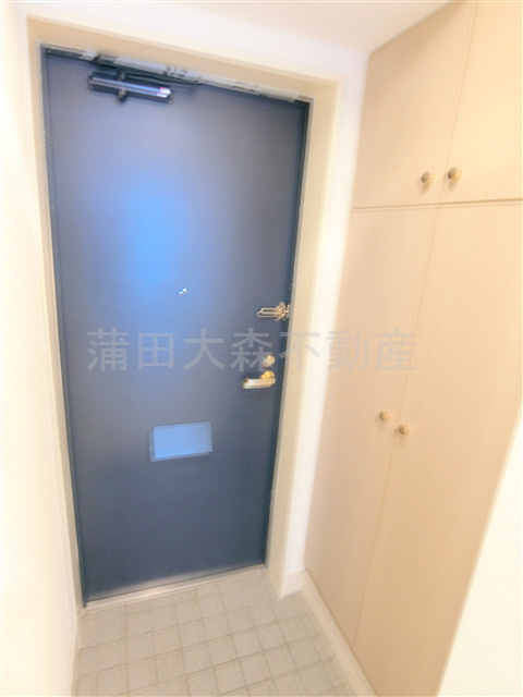 藤和シティコープ大森の玄関