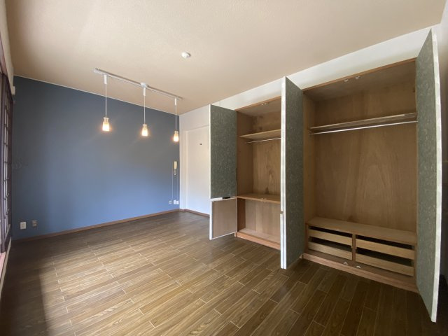 ビラ自然郷マンションの居間・リビング