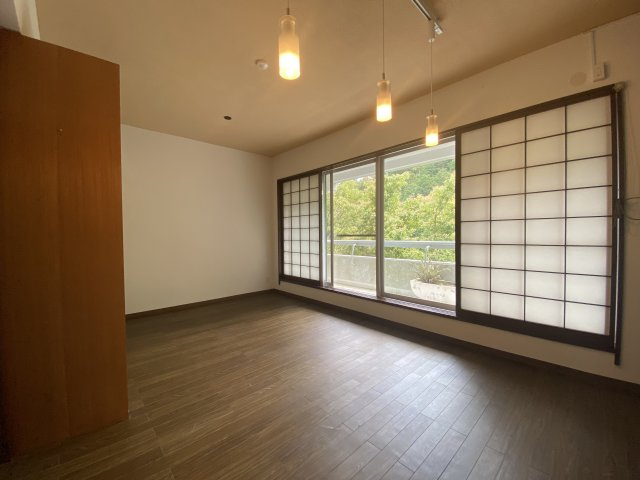 ビラ自然郷マンションの居間・リビング