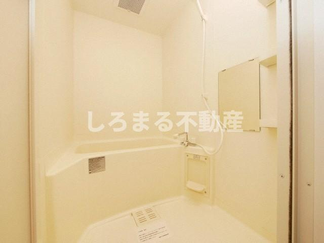 ルクレ西長堀の浴室