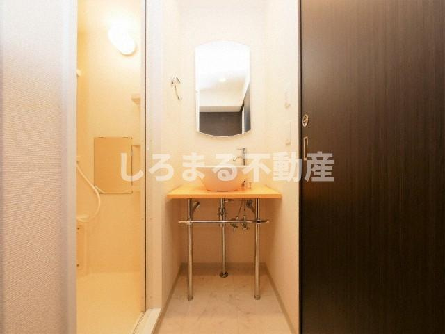 ルクレ西長堀の洗面所