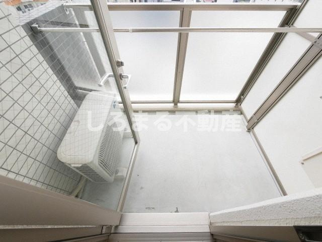 ルクレ西長堀のバルコニー